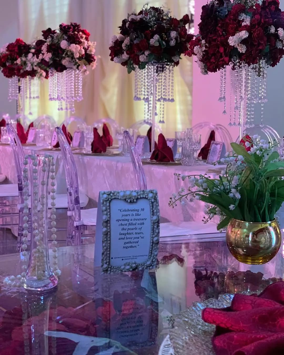 Sending you a vase full of love and cuteness. We were excited to beautify the space as the Defence and Police Officers’ Wives Association (DEPOWA) celebrated its International Women’s Day. Simplicity with a touch of elegance. 𝐂 (1)
